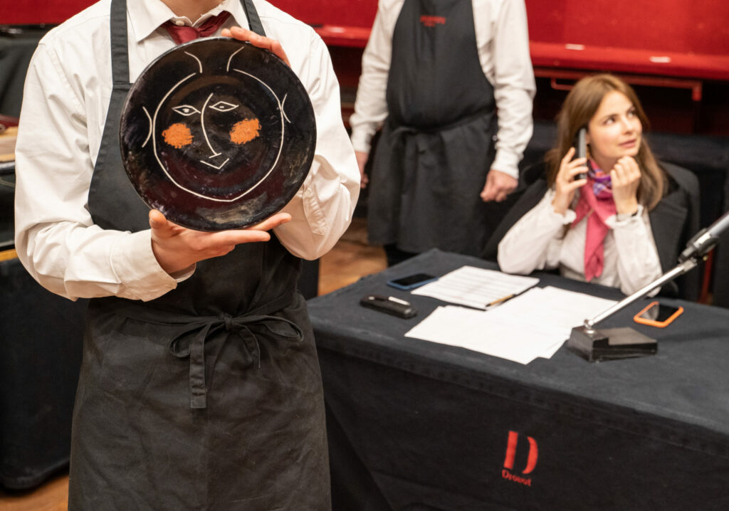 assiette picasso madoura vente aux encheres à Drouot par NEO Enchères