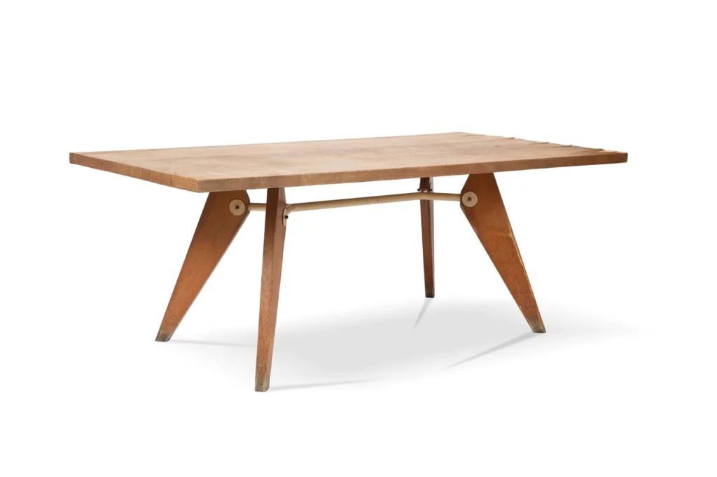Table de salle à manger Jean Prouvé